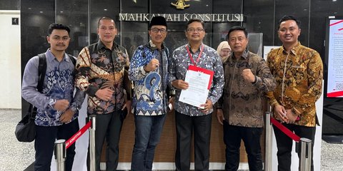 Kubu Khofifah-Emil Lawan Risma-Gus Hans di MK: Dalil Gugatan Mengada-ada dan Jauh dari Fakta