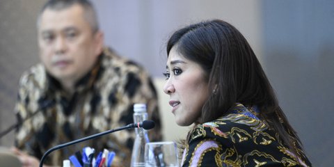 Menteri Meutya Minta AWS Tambah Porsi Investasi di Indonesia