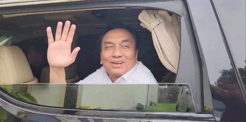 VIDEO: Galak Effendi Simbolon Minta Mega Mundur dari Ketum PDIP Buntut Kasus Hasto