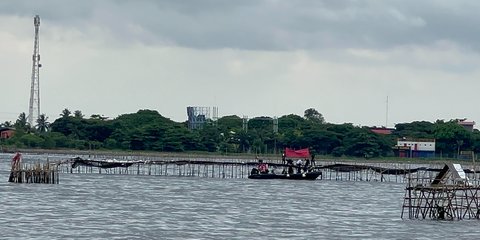 Tegas! KKP Langsung Segel Pagar Laut Tak Berizin Sepanjang 30,16 Km di Pantura Tangerang