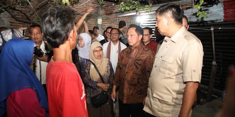{{caption}}