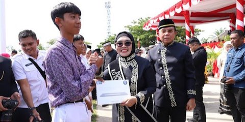 {{caption}}