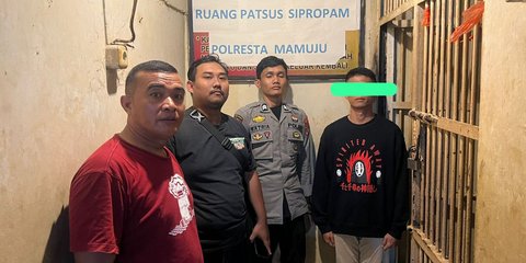 {{caption}}