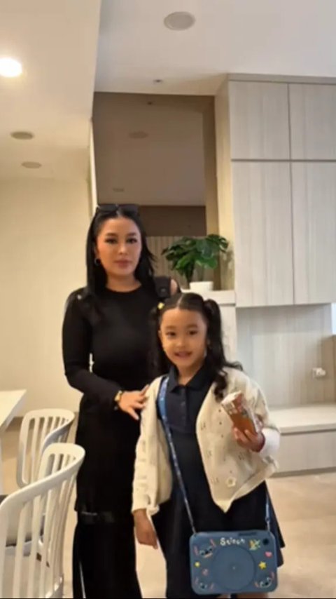 Mengintip Potret Sudut Rumah Mutia Ayu dan Gewa Putri Glenn Fredly, Terdapat Foto Mendiang