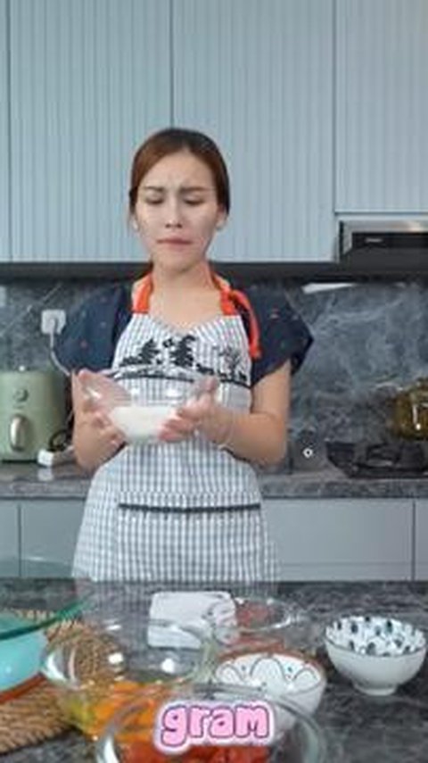 Penampakan Dapur Ayu Ting Ting di Rumah Jakarta Selatan Elegan dan Modern