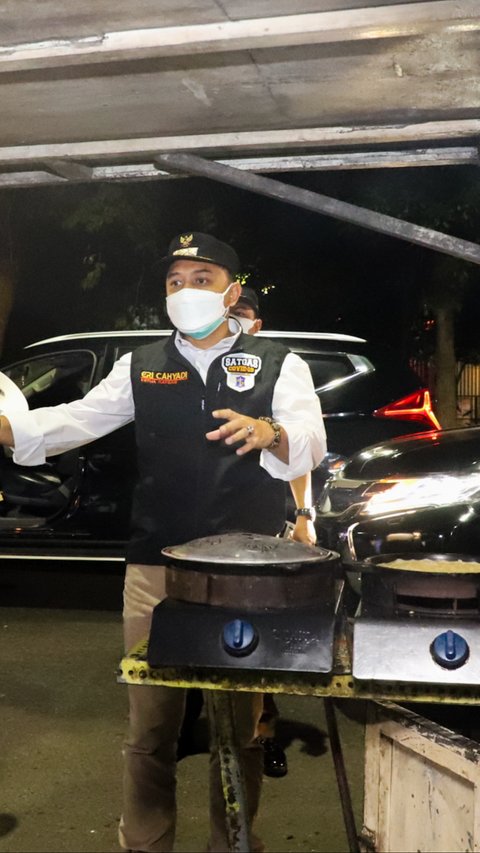 Usai Penggerebekan Pesta Gay, Wali Kota Eri Tekankan Pengawasan Tamu Hotel