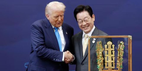 Donald Trump Dapat Hadiah Mahkota Emas dari Korea Selatan, Simbol Kerajaan Kuno Silla