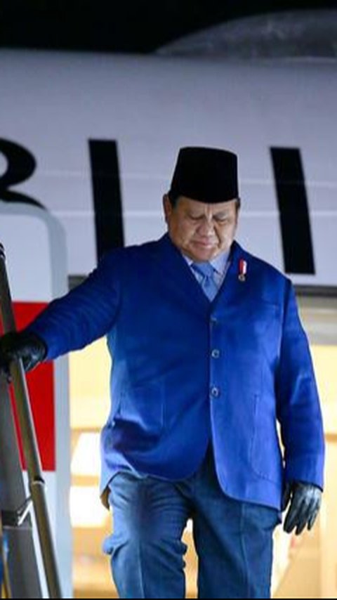 Momen Prabowo Subianto Tiba di Korea Selatan buat Menghadiri KTT APEC 2025, Disambut Pasukan Jajar Kehormatan