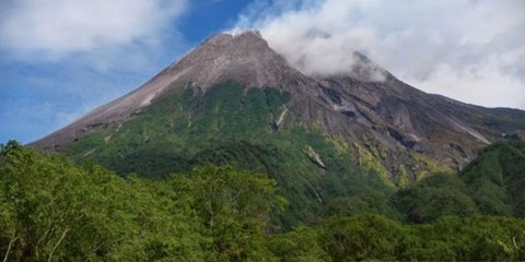 Merapi Bergejolak Lagi! Awan Panas Guguran Meluncur Hingga 2 Kilometer