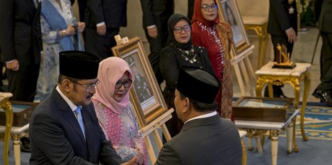 FOTO: Prabowo Anugerahkan Gelar Pahlawan Nasional untuk Soeharto, Gus Dur, dan Marsinah di Istana Negara