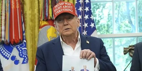 Dua Bos BBC Mundur Akibat Edit Pidato Donald Trump