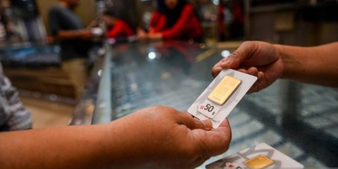 Harga Emas Hari Ini 11 November 2025 Naik Tajam, UBS dan Galeri24 Tembus Rp2,4 Juta per Gram