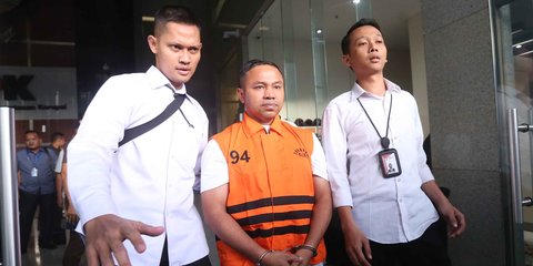 KPK Geledah Kantor Gubernur Riau Terkait Kasus Korupsi Jalan, ini Barang-Barang yang Disita