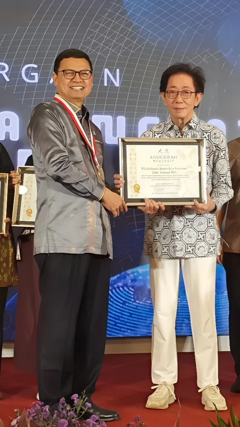 Sido Muncul Raih Anugerah PROAKTIF 2025 dari BPOM, Berkat Komitmen Mendampingi UMKM Obat Bahan Alam