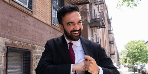 Profil Zohran Mamdani, Muslim Pertama & Wali Kota Termuda New York City dalam Satu Abad