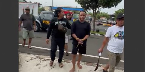 Perangkat Desa Tewas Dibacok! Sempat Kabur Tapi Pelaku Dibakar Api Cemburu Terlanjur Gelap Mata