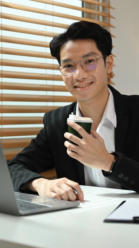 #WangiYangBikinInget: FFAR, Parfum Cowok Jakarta yang Ambisius, Stylish, dan Selalu Pede