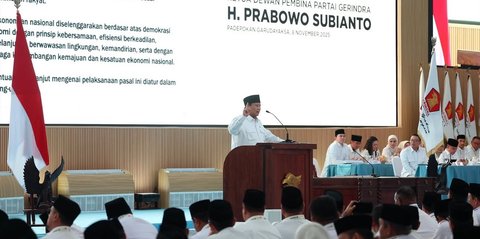 Kumpulkan Kader di Hambalang, Prabowo Tegaskan Gerindra Harus Selalu Bela Rakyat