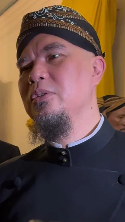 Tersentuh Hati, Ahmad Dhani Putuskan Adopsi Bayi Yatim Piatu dari Solo