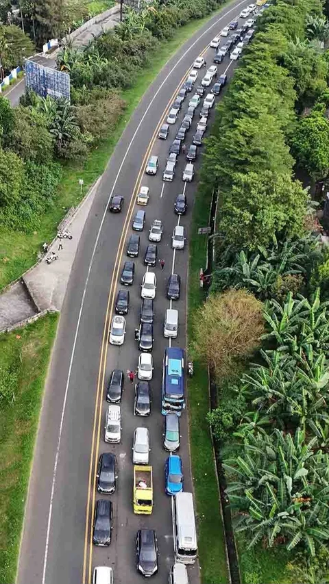 Jelang Nataru, Polda Jabar Siapkan Rekayasa Lalu Lintas di Puncak dengan Libatkan Joki
