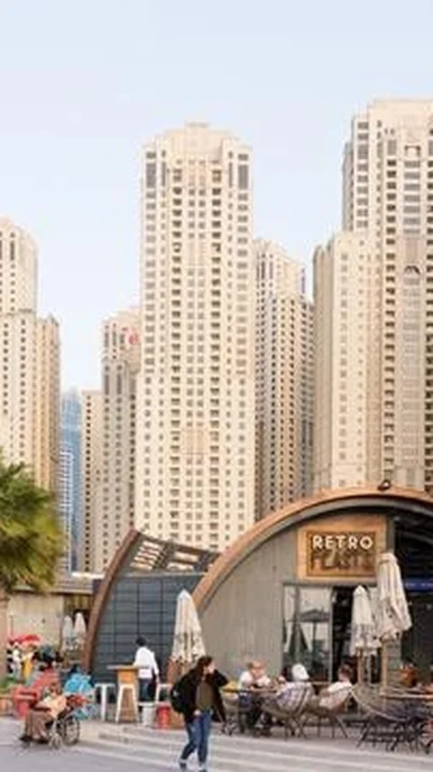 Mulai 2026, Dubai Larang Piring hingga Korek Kuping Plastik