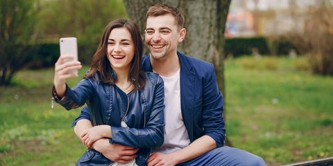 70 Kata Kata Salting Buat Pacar yang Bikin Meleleh