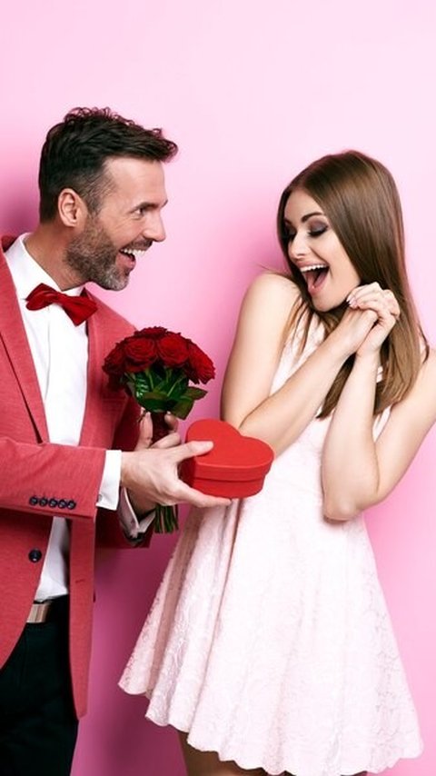 50 Ucapan Selamat Hari Valentine yang Penuh Makna dan Bisa Menyentuh Hati Pasanganmu