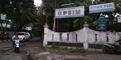 {{caption}}