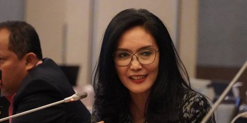 Ngegas, Rieke 'Oneng' Soroti Dana Pensiun PNS, TNI-POLRI ke Kemenkeu 'Jangan Merasa Itu Duit Lu Pada'