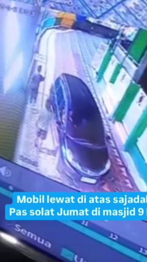 Viral Pengendara Mobilio Lindas Sajadah Buat Salat Jumat