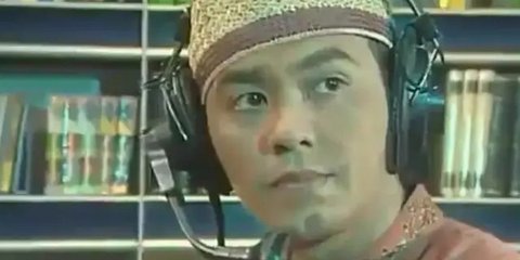 7Potret Lawas Diky Chandra Pemeran Ustaz Addin Sang Operator Lorowng Waktu, 'Pak Haji Siap Zidan Siap?'