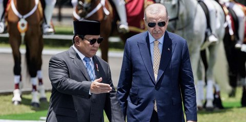 VIDEO: Kode 'Fulus' Tangan Presiden Erdogan Bikin Prabowo dan Sri Mulyani Tertawa di Istana Bogor