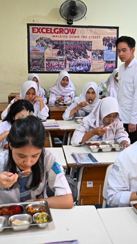 Efisiensi Anggaran, Badan Gizi Nasional Pastikan Program Makan Bergizi Gratis Tidak Terganggu