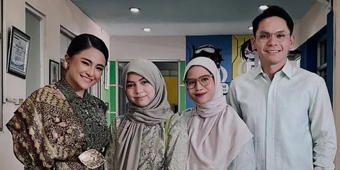 6 Potret Harmonis Marshanda, Ben Kasyafani dan Istrinya Temani Sienna Wisuda Lulus SD, Kompak Pakai Baju Senada hingga Berangkat Semobil