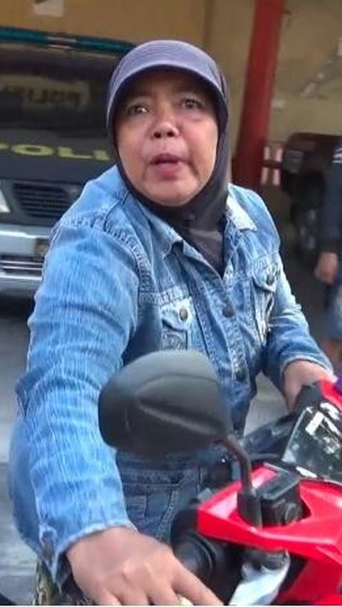 Momen ‘Ras Terkuat di Bumi’ Ngamuk Saat Ditilang Polisi