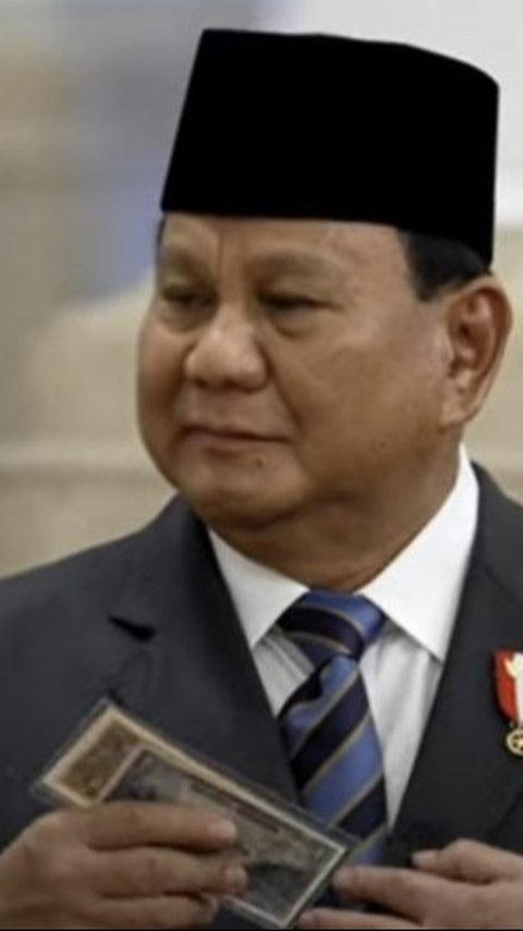 Presiden Prabowo Dapat Hadiah Istimewa Dari Siswi SMA di Ibu Kota, Alasannya Terungkap