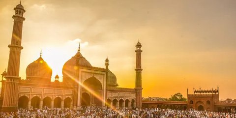 Destinasi Wisata Religi yang Patut Dikunjungi Selama Libur Awal Puasa Ramadhan, Dari Masjid Agung hingga Situs Ziarah