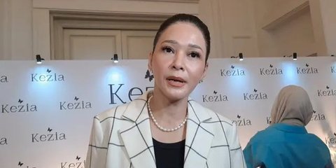 6 Artis Indonesia Ternyata Anak Dosen, Ada Raditya Dika dan Maia Estianty