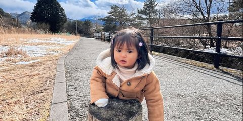 7 Potret Lucu dan Gemas Dek Cunda Anak Bella Bonita Rayakan Ulang Tahun Pertama, Sang Ibu Tulis Doa Tulus