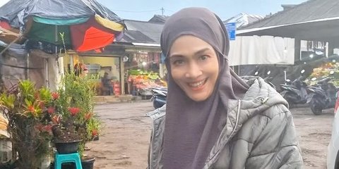 Potret Cantik Dewi Hughes Sukses Turunkan Berat Badan 91 Kg Berkat Gaya Hidup Sehat