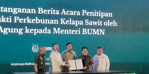 Jaksa Agung Serahkan Lahan Sawit 221.000 Hektare Hasil Sitaan ke Menteri BUMN Erick Thohir