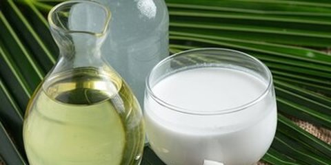 Cara Mencegah Rambut Beruban, Efektif dengan Minyak Kelapa