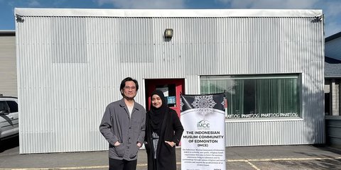 5 Potret Cindy Fatikasari dan Tengku Firmansyah Kunjungi Lokasi Bangunan yang Bakal Jadi Masjid Indonesia Pertama di Edmonton, Kanada