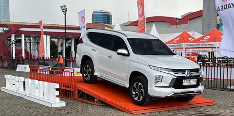 Perbandingan Mobil Transmisi Manual dan Otomatis: Mana yang Bikin Nyaman?