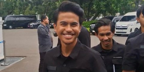 {{caption}}