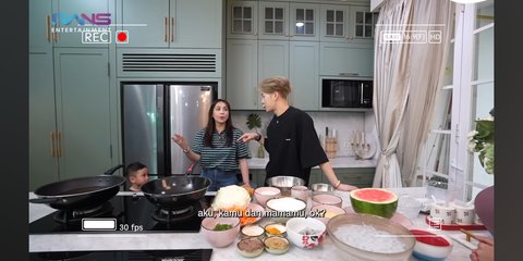 Potret Rayyanza 'Cipung' Tolak Ajakan Jackson Wang Main ke Mal, Sang Idol Auto Sedih - Ngotot Mau sama Nagita Slavina