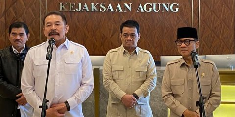 VIDEO: Kesal Mendes Adukan Kades Nakal Bajak Dana Desa buat Main Judi Online