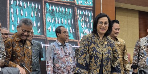 Sri Mulyani Ungkap Penyebab Deflasi Indonesia, Bukan Karena Pelemahan Daya Beli