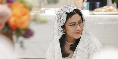 6 Potret Cantik Dian Sastro Rayakan Ulang Tahun Bersama Anak Yatim Piatu, Makin Spesial Berkat Bertepatan dengan Malam Nuzulul Quran