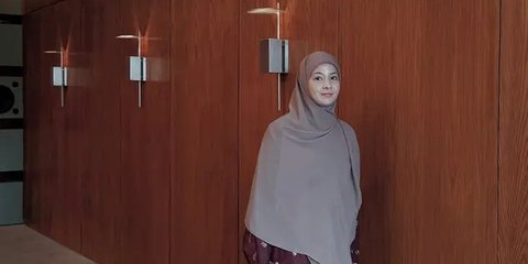 6 Potret Cantik Anggun Natasha Rizky Usai 2 Tahun Bercerai dari Desta, Kini Tampil Lebih Syar'i dengan Hijab Panjang yang Menawan